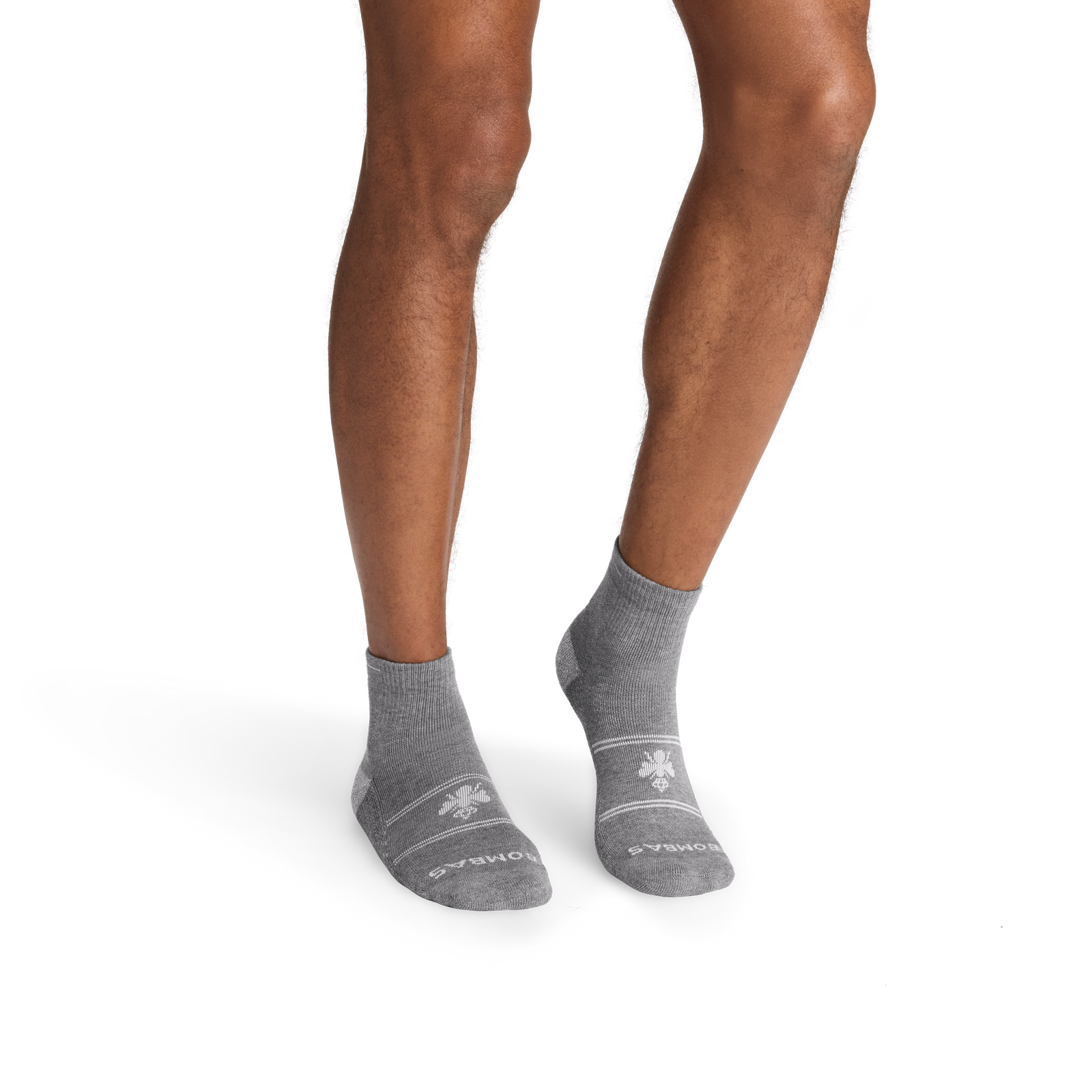 official-bombas::10422-medgreyhtr-adult-male-onmodel-2-transparent-_1_.png