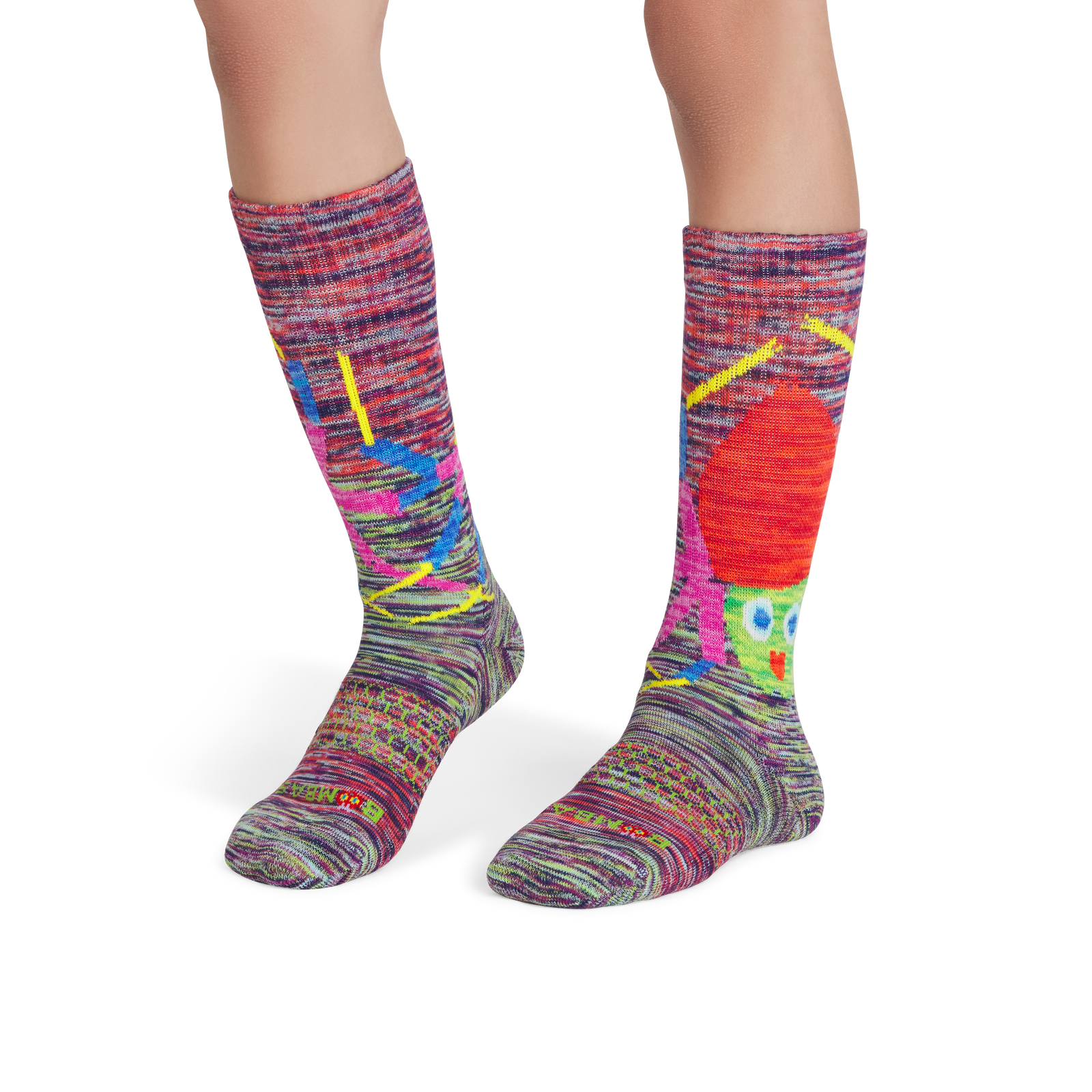 official-bombas::5292-biminiblue-deepmagenta-grottoblue-tomato-youth-unisex-onmodel-2-transparent.png