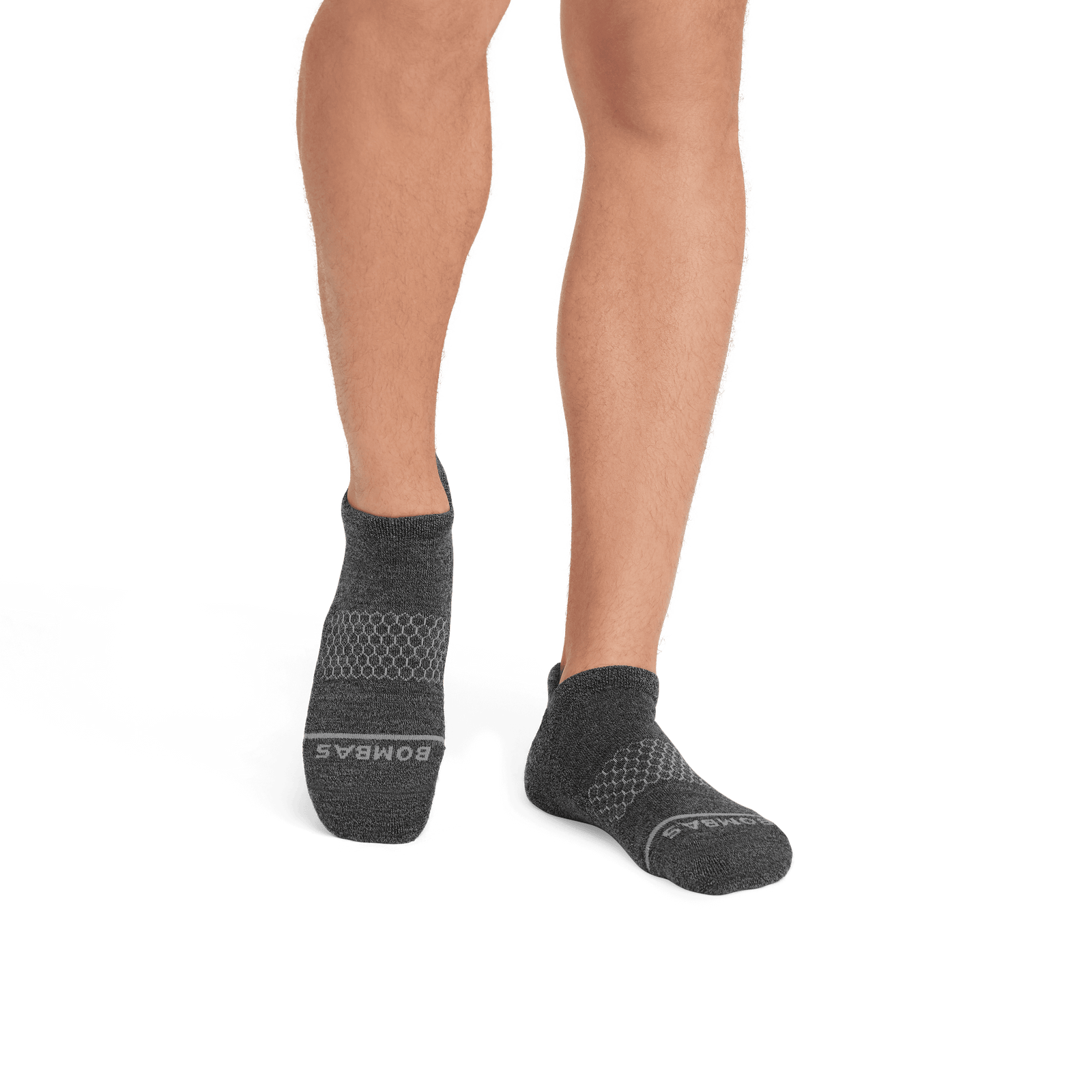 official-bombas::7531-charcoal-adult-male-2-transparent.png