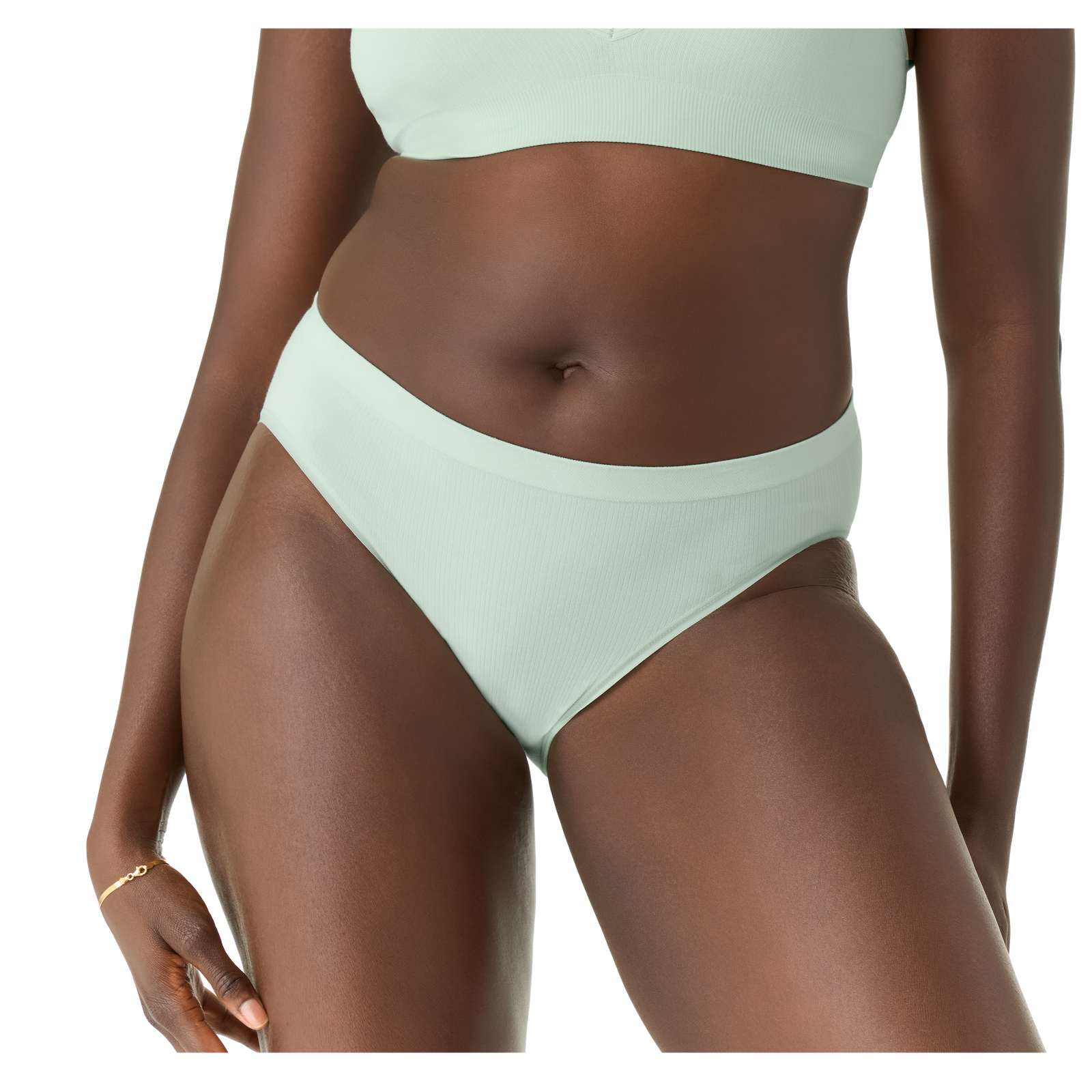 official-bombas::7716-mintfoam-adult-female-onmodel-1-transparent-v2.png