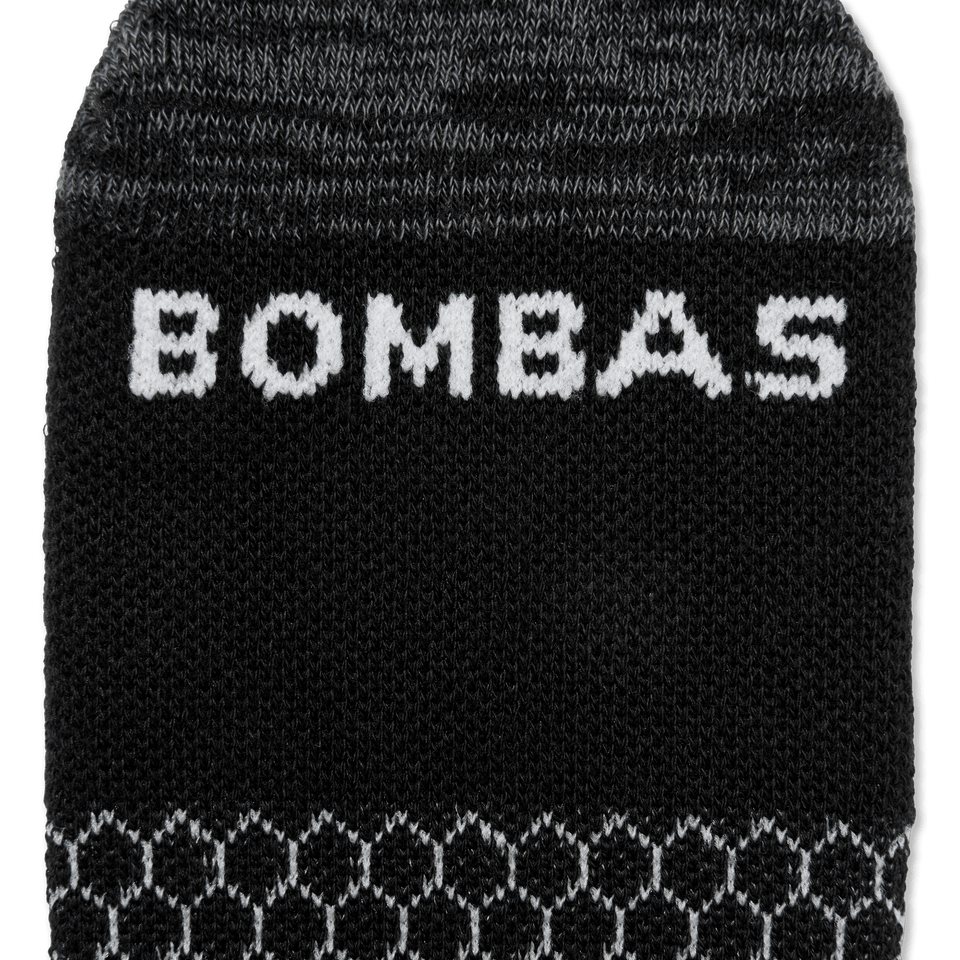 official-bombas::7761-black-adult-detail-4-transparent.png
