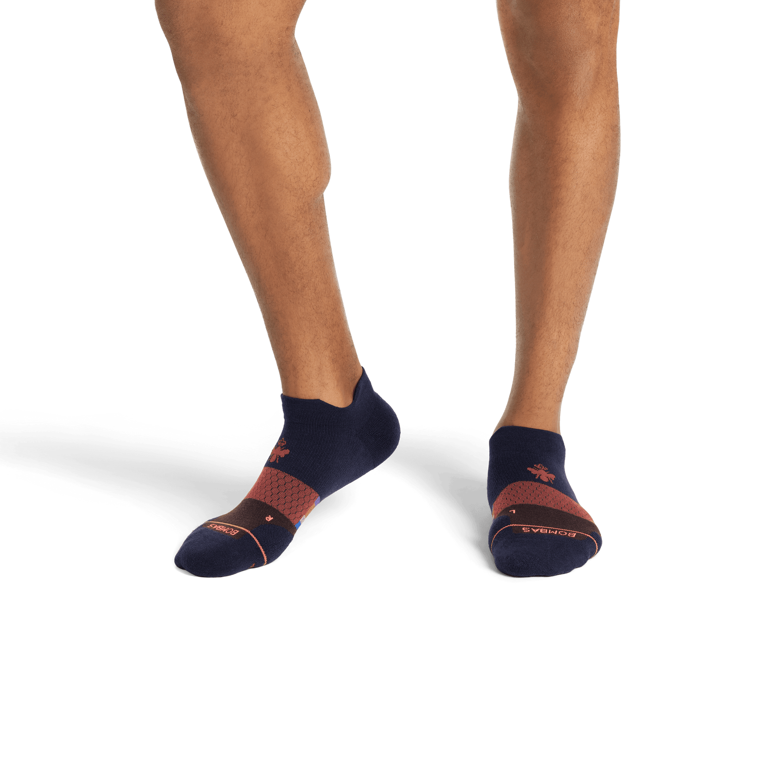 official-bombas::8066-midnightnavy-adult-male-2-transparent.png
