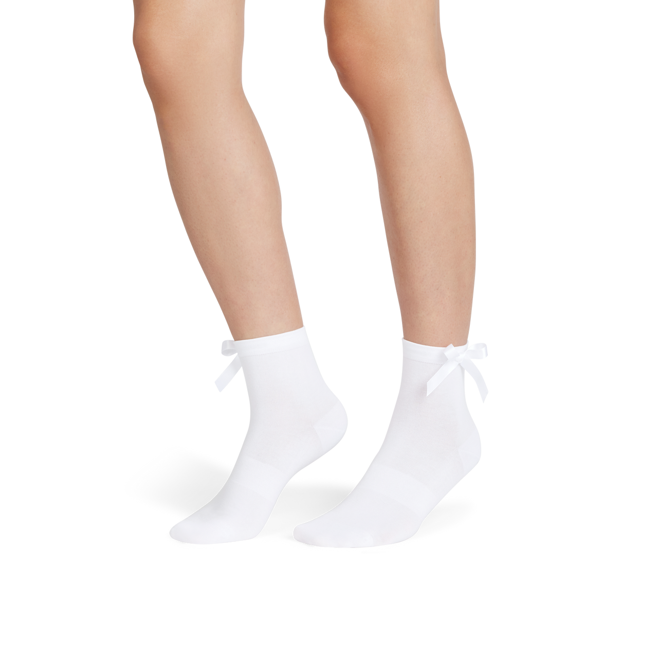 Lightweight Bow Quarter Socks white-white-onmodel-2-transparent