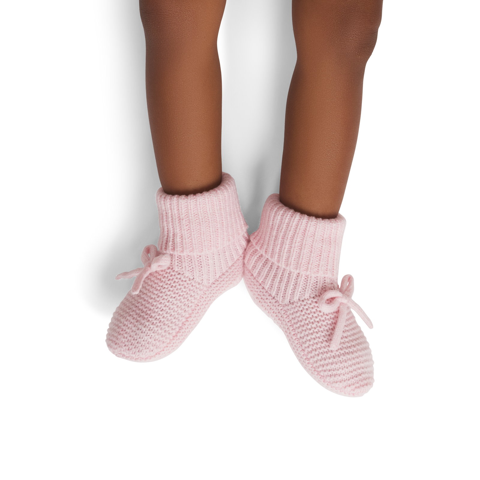 official-bombas::9691-cloudpink-baby-6-12m-unisex-onmodel-2-transparent.png