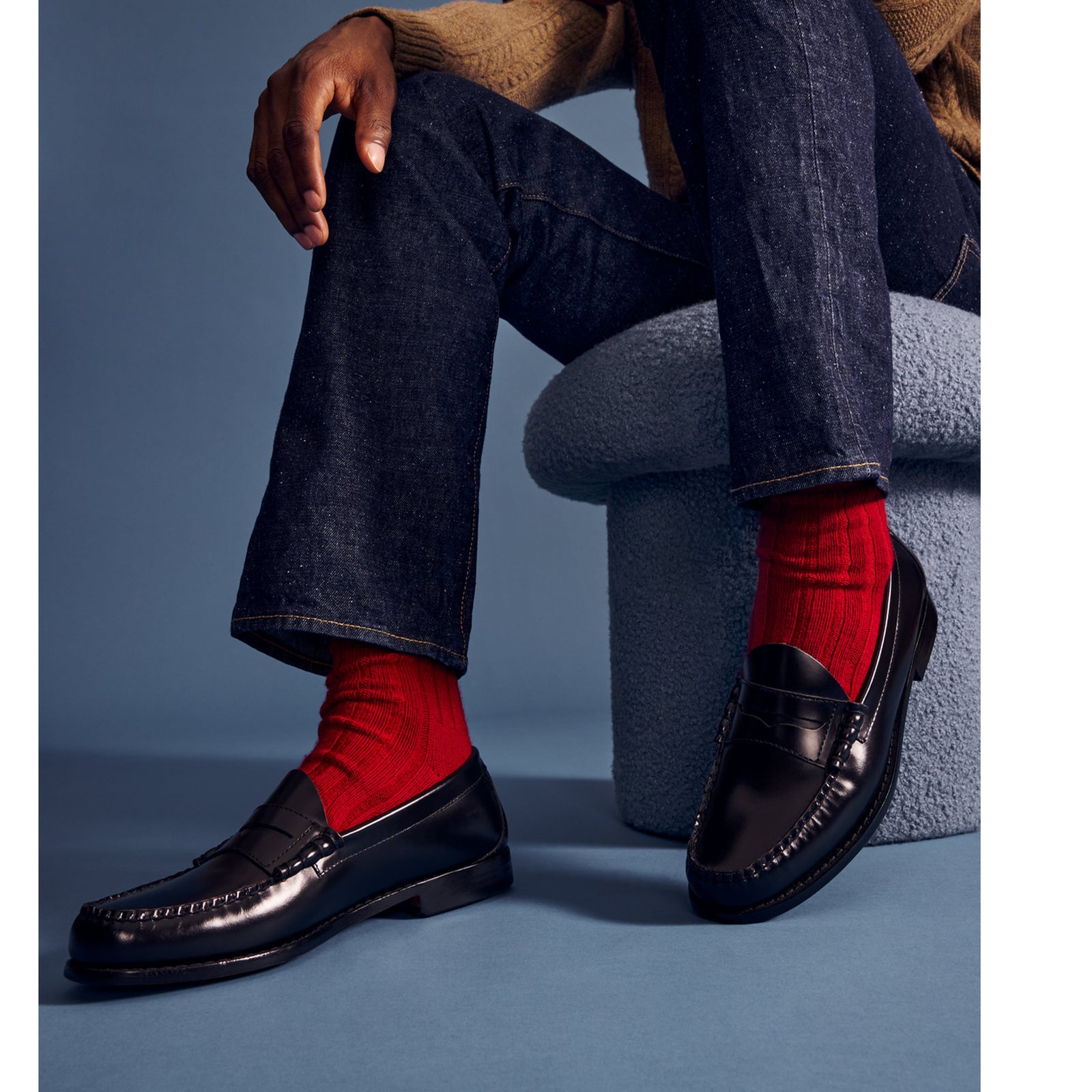 official-bombas::mens-cashmere-crimson-lifestyle.jpg